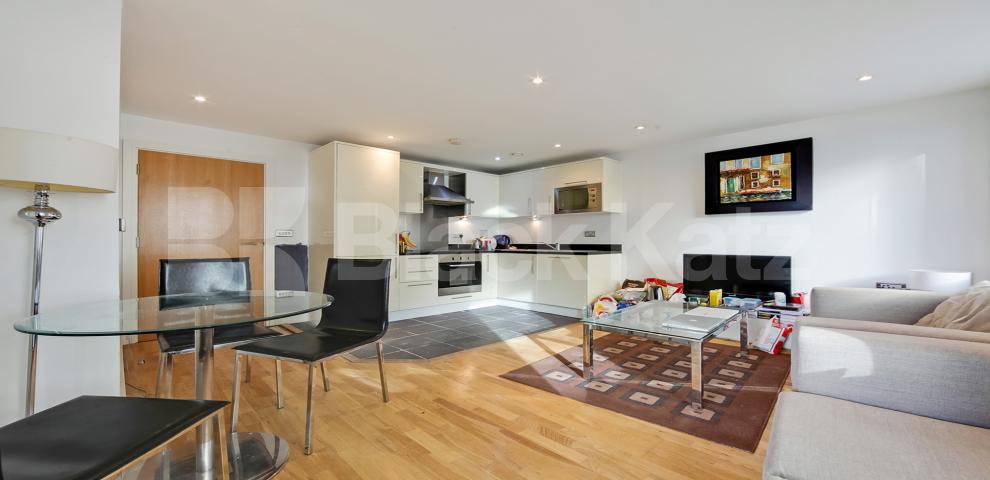 			NEW INSTRUCTION, 2 Bedroom, 1 bath, 1 reception Apartment			 35 Indescon Square , Canary Wharf